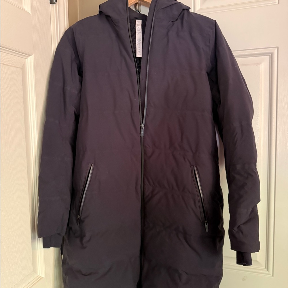 Women’s Lululemon Black Hooded Jacket